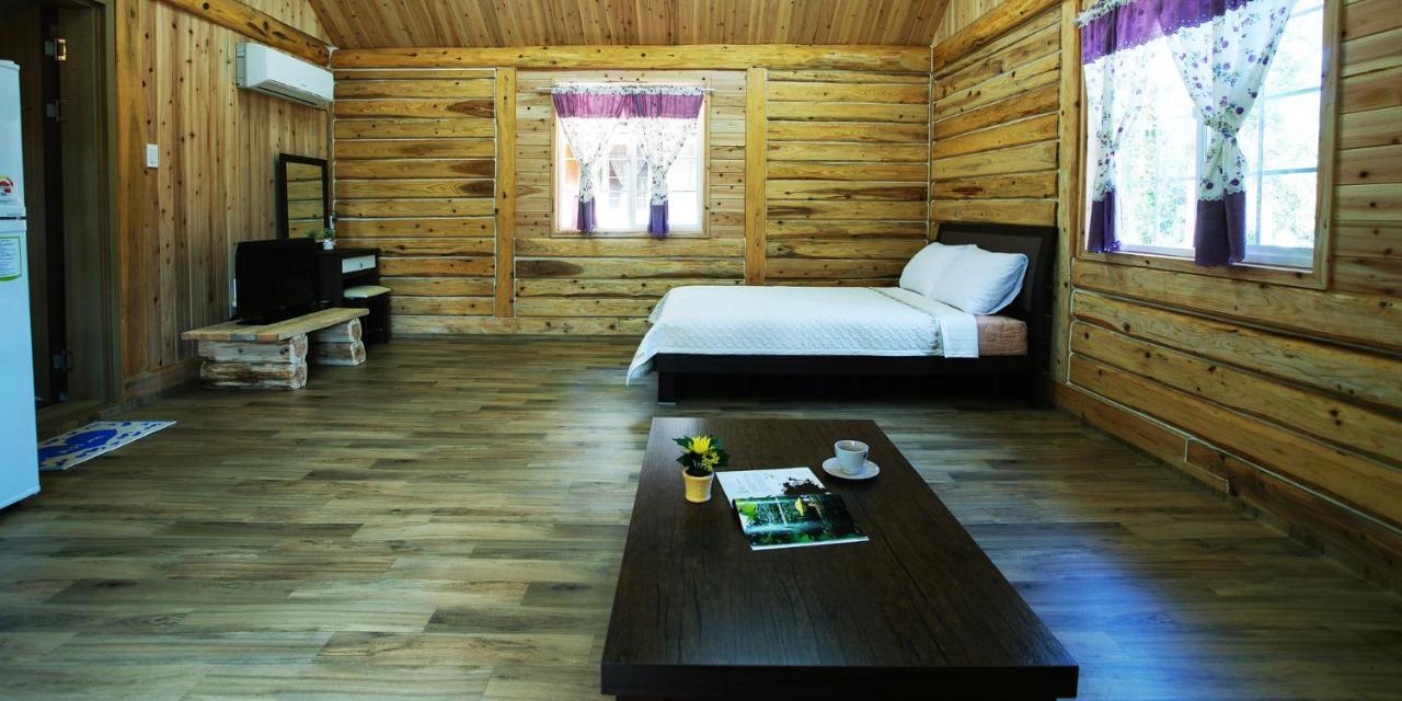 Jeju Joa Log Pension ซอกวีโพ ภายนอก รูปภาพ